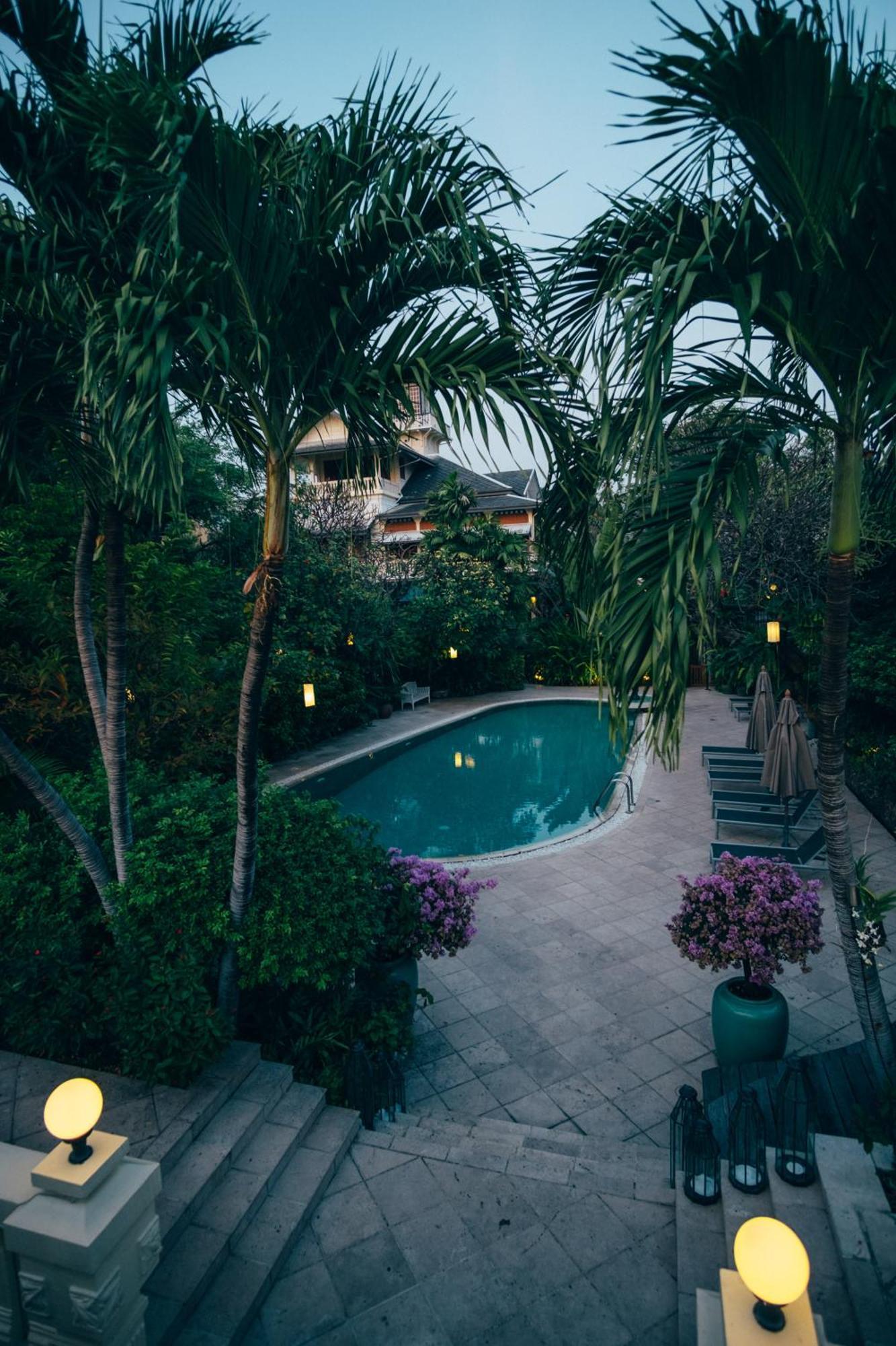 Chakrabongse Villas Bangkok Exterior foto